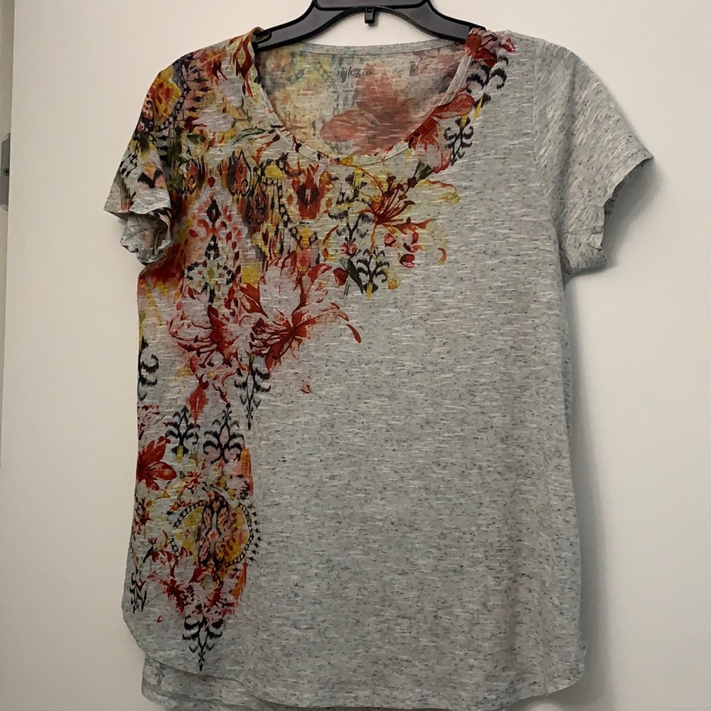 Grey floral tee
